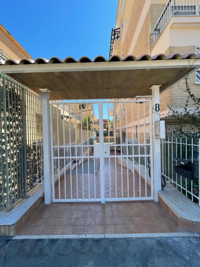 Apartamento Casa Felix Ostia Exterior foto